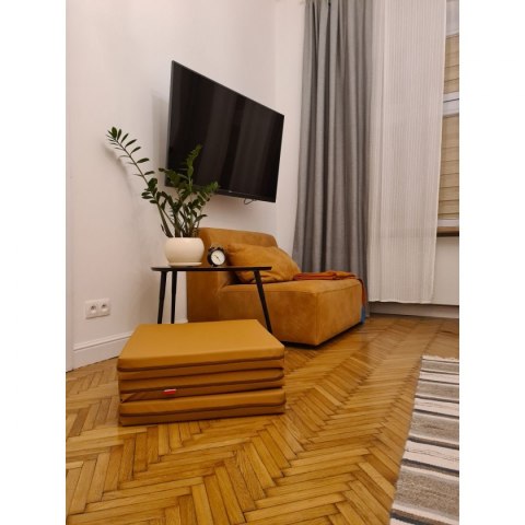 Materac gimnastyczny składany 180cm BenchK brązowy Materac gimnastyczny składany 180cm BenchK brązowy