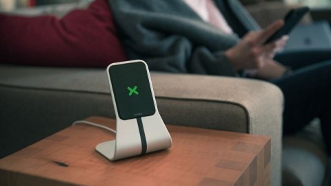 XVIDA (POWER 2) Wireless Charging Desk Stand - Ładowarka indukcyjna Qi 7.5W na biurko (srebrny) XVIDA (POWER 2) Wireless Charging Desk Stand - Ładowarka indukcyjna Qi 7.5W na biurko (srebrny)