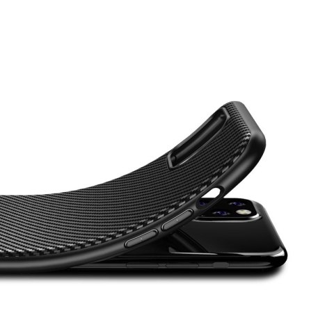 Crong Prestige Carbon Cover - Etui iPhone 11 Pro Max (czarny) Crong Prestige Carbon Cover - Etui iPhone 11 Pro Max (czarny)