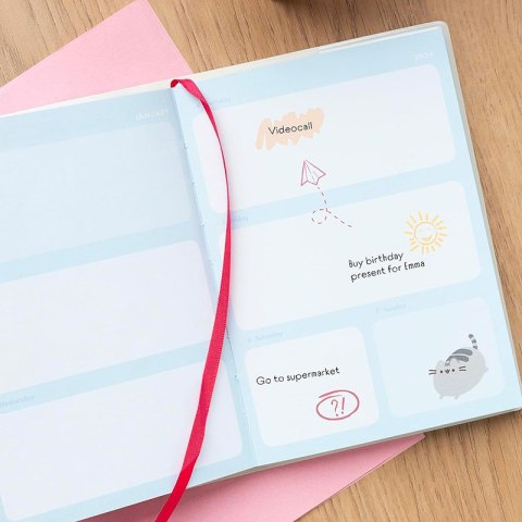 Pusheen - Kalendarz / Planner tygodniowy 2023/2024 (11.3 x 16.2 cm) Pusheen - Kalendarz / Planner tygodniowy 2023/2024 (11.3 x 16.2 cm)