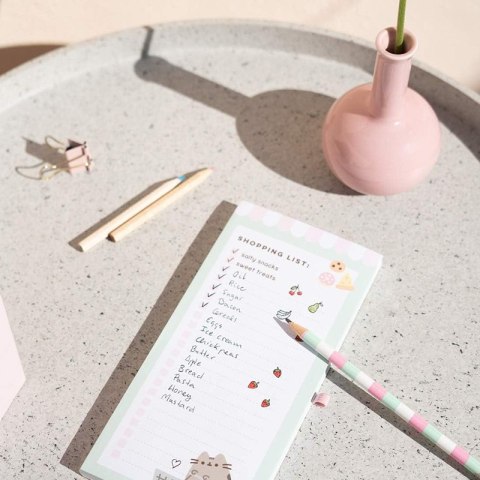 Pusheen - Magnetyczna lista zakupów na lodówkę z kolekcji Foodie (10 x 21 cm) Pusheen - Magnetyczna lista zakupów na lodówkę z kolekcji Foodie (10 x 21 cm)