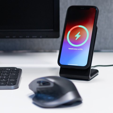 Crong MagSpot Stand - Ładowarka bezprzewodowa 2w1 z MagSafe do iPhone i AirPods (czarny) Crong MagSpot Stand - Ładowarka bezprzewodowa 2w1 z MagSafe do iPhone i AirPods (czarny)