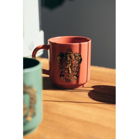 Harry Potter - Zestaw kubków ceramicznych ze stojakiem 300 ml 4 szt. Hogwart Houses Harry Potter - Zestaw kubków ceramicznych ze stojakiem 300 ml 4 szt. Hogwart Houses