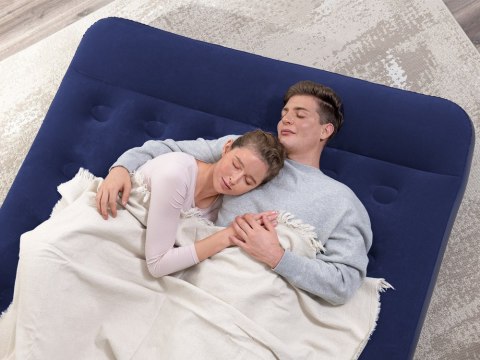 Bestway materac dmuchany Air Mattress Queen wbudowana pompka 203x152 67226 Bestway materac dmuchany Air Mattress Queen wbudowana pompka 203x152 67226