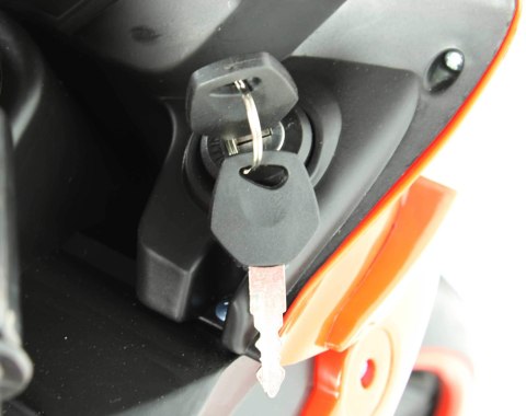 Motor na akumulator dla dzieci świecący MP3 LED MOTO-M-4-CZERWONY Motor na akumulator dla dzieci świecący MP3 LED MOTO-M-4-CZERWONY