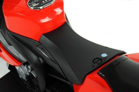 Motor na akumulator dla dzieci świecący MP3 LED MOTO-M-4-CZERWONY Motor na akumulator dla dzieci świecący MP3 LED MOTO-M-4-CZERWONY