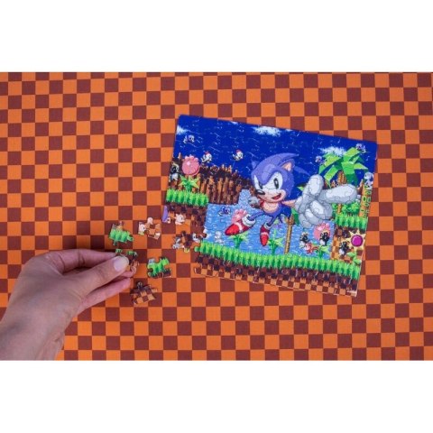 Sonic the Hedgehog - Kubek ceramiczny 3D 250 ml + Puzzle 100 elementów Sonic the Hedgehog - Kubek ceramiczny 3D 250 ml + Puzzle 100 elementów