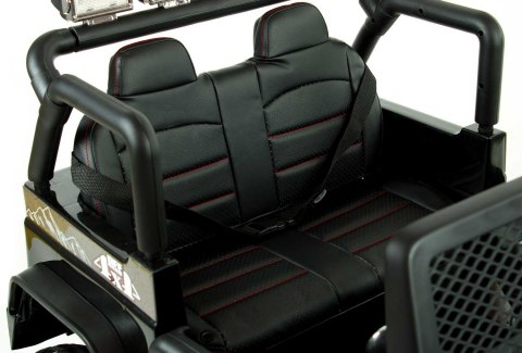Auto na akumulator dla dzieci 4x4 skóra EVA pilot CAR-JM-7-CZARNY Auto na akumulator dla dzieci 4x4 skóra EVA pilot CAR-JM-7-CZARNY