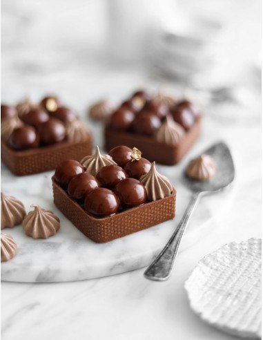 Zestaw 4 pierścieni kwadratowych ze stali nierdzewnej 8cm - Patisse Zestaw 4 pierścieni kwadratowych ze stali nierdzewnej 8cm - Patisse