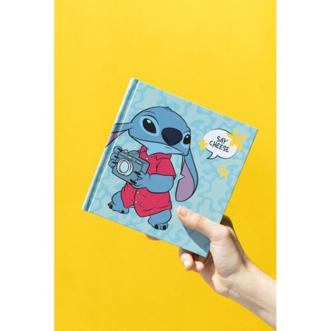 Disney Stitch Tropical - Album fotograficzny na 22 zdjęcia 16x16 cm Disney Stitch Tropical - Album fotograficzny na 22 zdjęcia 16x16 cm