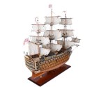 Ekskluzywny model żaglowca HMS Victory z rozwiniętymi żaglami - VIC45R