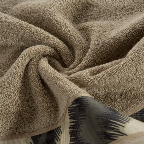 Ręcznik Eva 24 30x50 beżowy frotte bawełniany 500 g/m2 Eva Minge Eurofirany Ręcznik Eva 24 30x50 beżowy frotte bawełniany 500 g/m2 Eva Minge Eurofirany