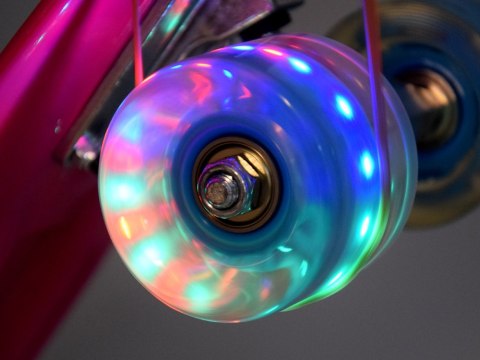 Fiszka LED Deskorolka ze Świecącymi Kółkami do jazdy w Skateparku SP0825 Fiszka LED Deskorolka ze Świecącymi Kółkami do jazdy w Skateparku SP0825