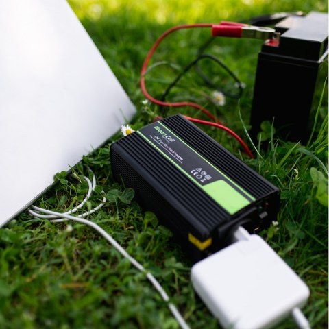 Green Cell - Przetwornica napięcia Inwerter 12V na 230V 150W/300W Modyfikowana sinusoida Green Cell - Przetwornica napięcia Inwerter 12V na 230V 150W/300W Modyfikowana sinusoida